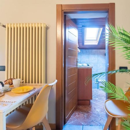 Blue Attic - Historical Como City Center By Rent All Όπως Εξωτερικό φωτογραφία