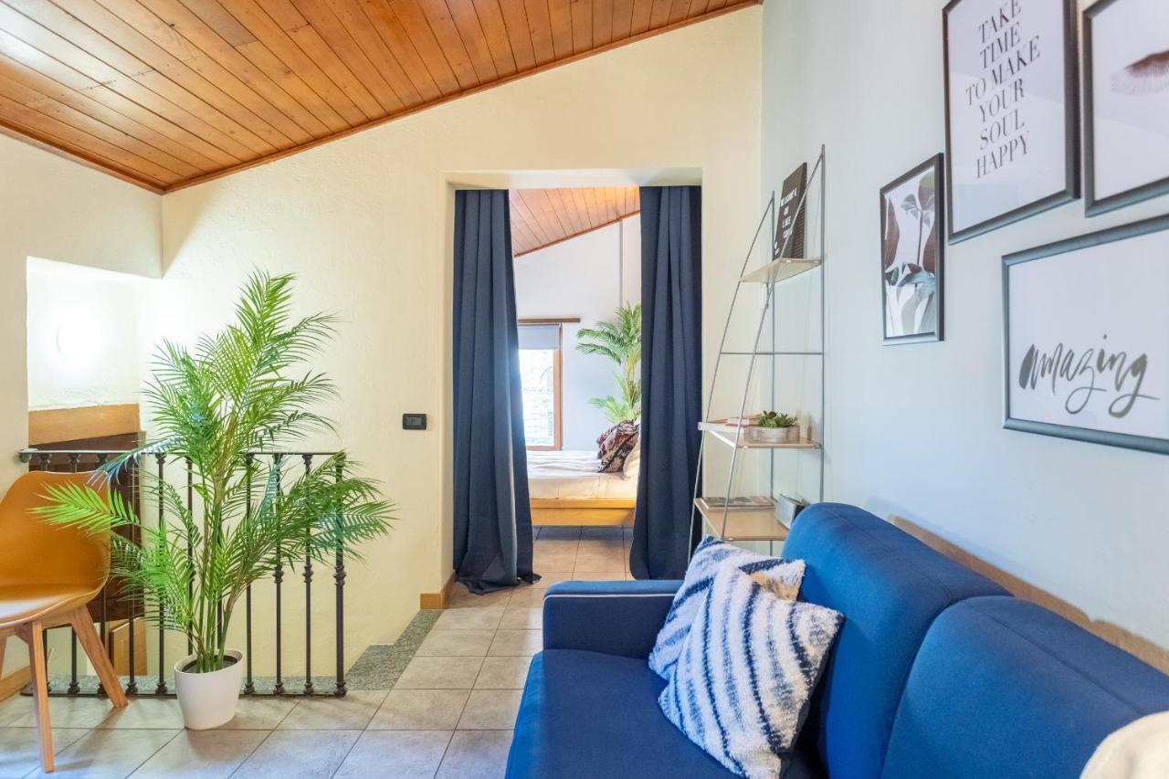 Blue Attic - Historical Como City Center By Rent All Όπως Εξωτερικό φωτογραφία